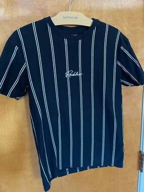 FSBN Reckless Striped Relaxed Fit T-Shirt Size XS